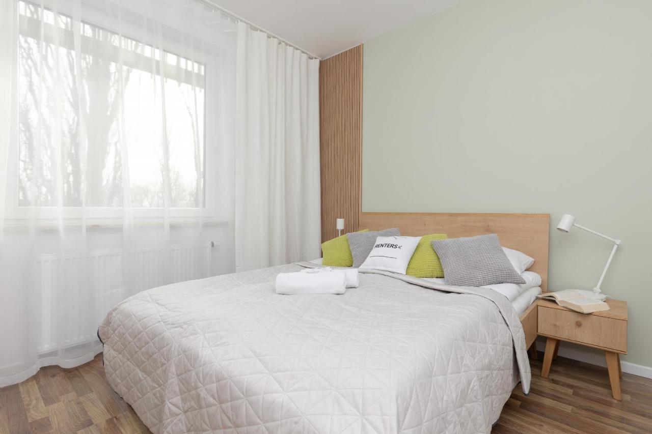 Stacja Wola Apartments With Parking By Noclegi Renters Varsovia Exterior foto
