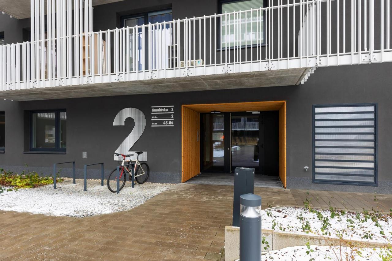 Stacja Wola Apartments With Parking By Noclegi Renters Varsovia Exterior foto